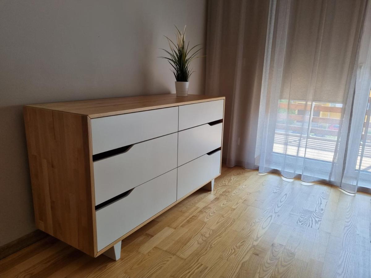 R63 Apartment With Terrace Tartu Eksteriør billede